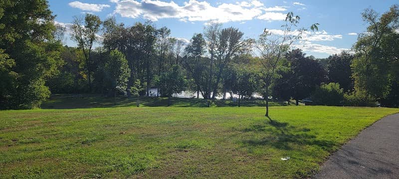 Bend in the River Park - Image 1