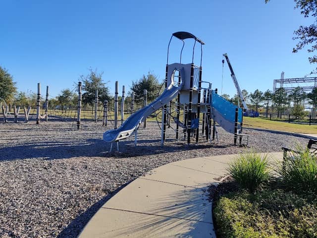 Edgewater Park - Image 1