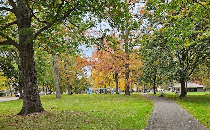 Grove Park - Image 3