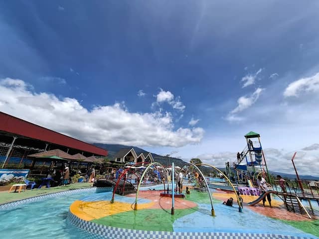 Tambunai Waterpark - Image 1