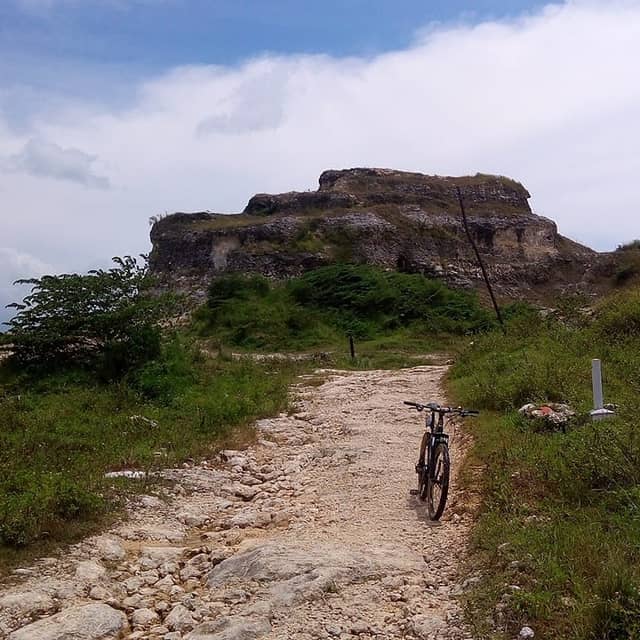 Batu Jempol - Image 2