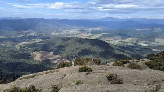 Reed's Lookout - Image 1