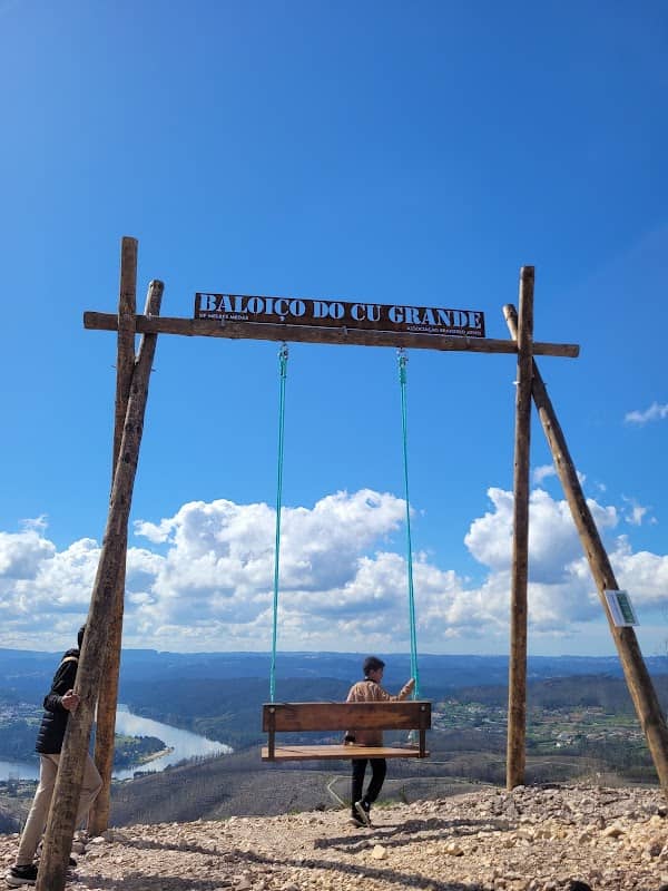 Baloiço do Cu grande - Image 1