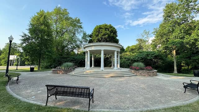Washington Park - Image 1