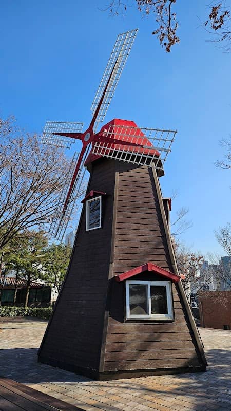 Sinchon Viewing Point - Image 2