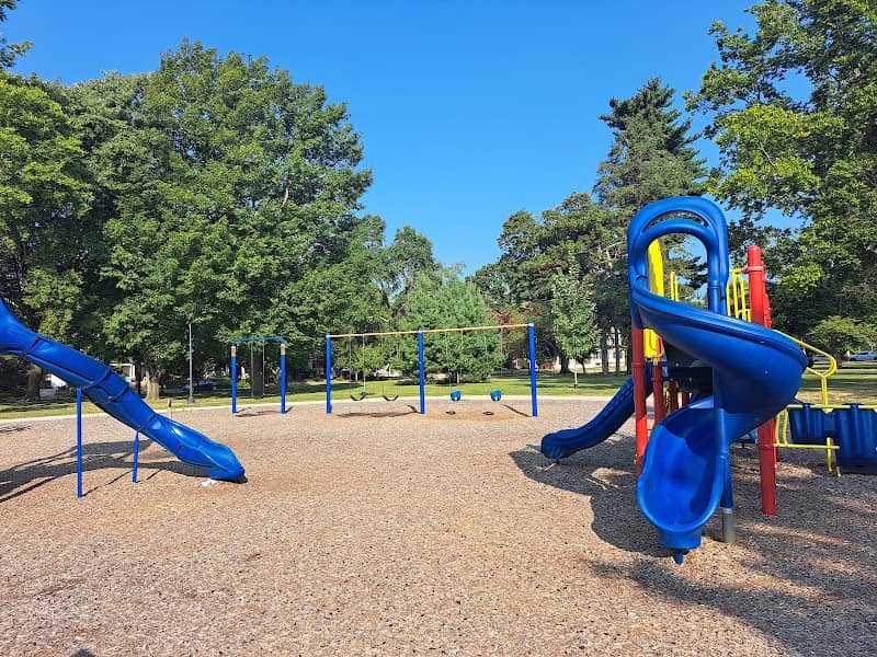 Madison Park - Image 1
