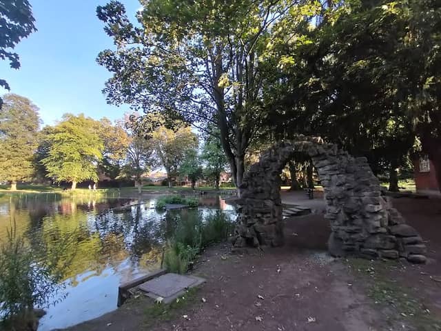 Vernon Park - Image 3