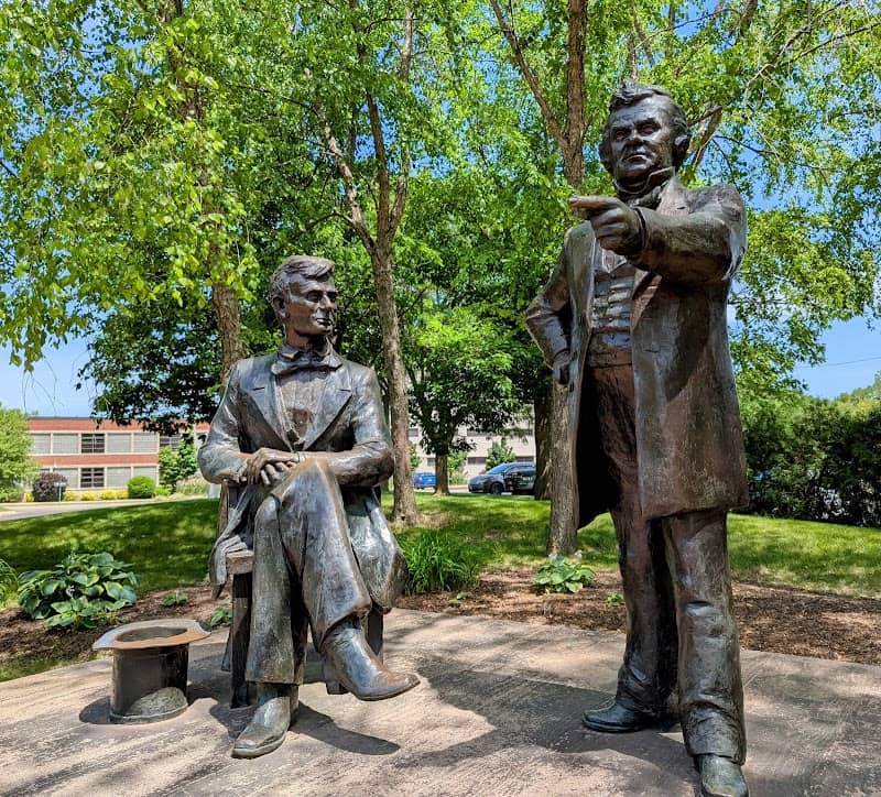 Lincoln-Douglas Debate Square - Image 1
