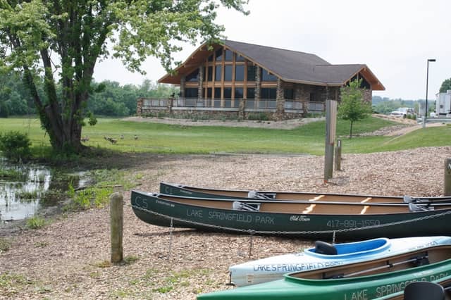 Lake Springfield Park and Boathouse - Image 2