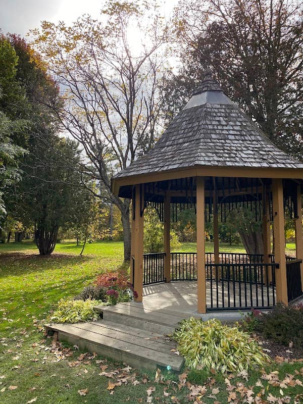 Pansy Patch Park - Image 2