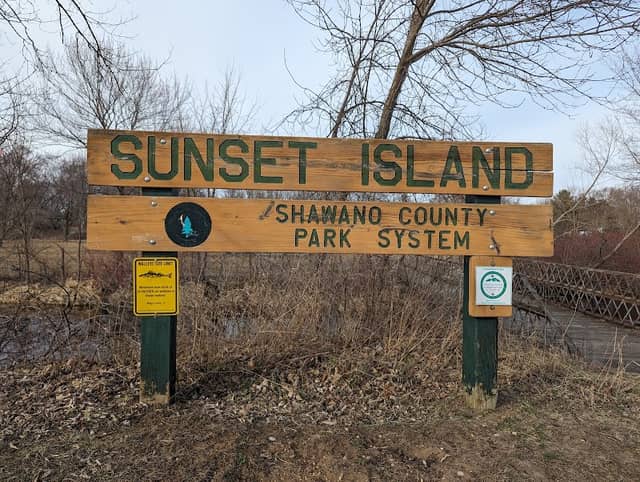 Sunset Island Park - Image 2