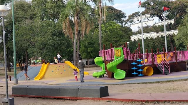 Retreta - Image 1