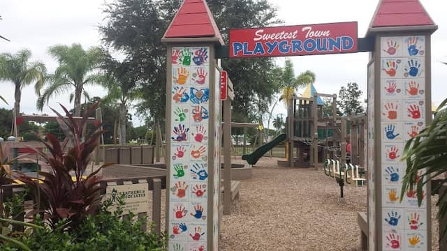 Sikes Park - Image 2