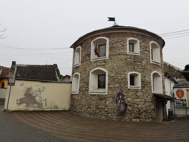 The Semicircular Tower - Image 1