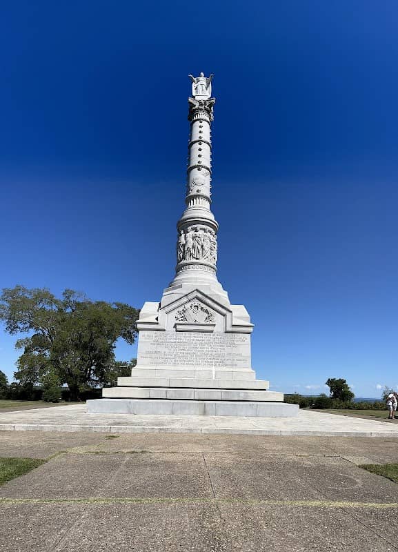 Yorktown Victory Monument - Image 1