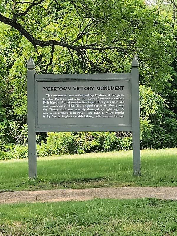 Yorktown Victory Monument - Image 2