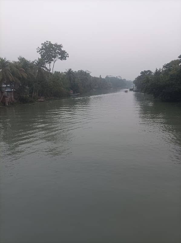 আকলম স্কুল শহীদ মিনার - Image 1