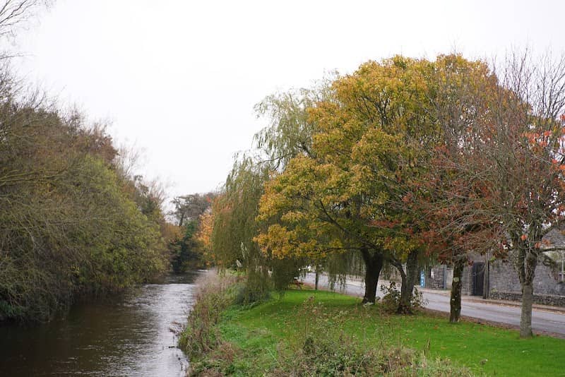 Riverside Way Park - Image 1