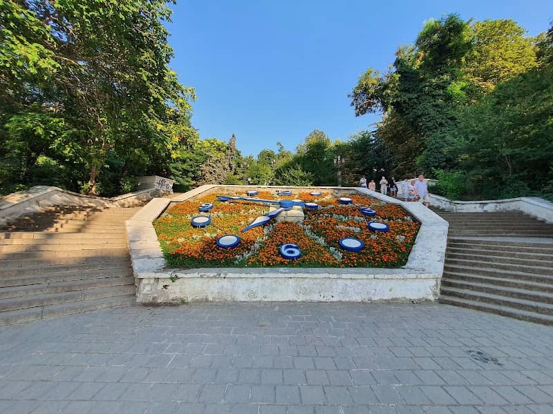 Tsvetochnyye Chasy - Image 2