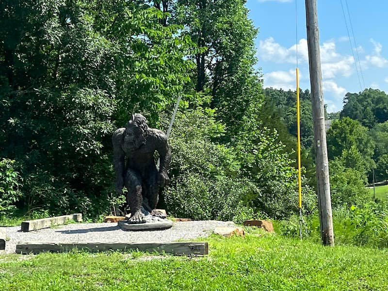 Shawnee Bigfoot Statue - Image 3