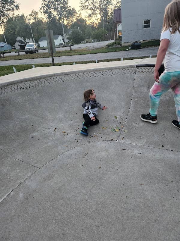 Winamac skatepark - Image 2