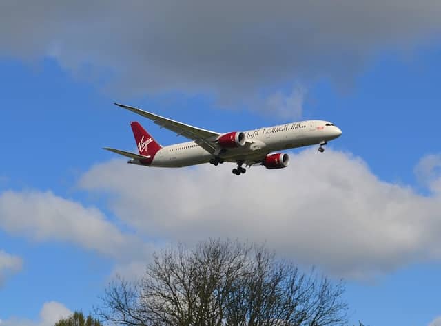 Horton Rd - Heathrow Airport Plane Spotting Area - Image 3