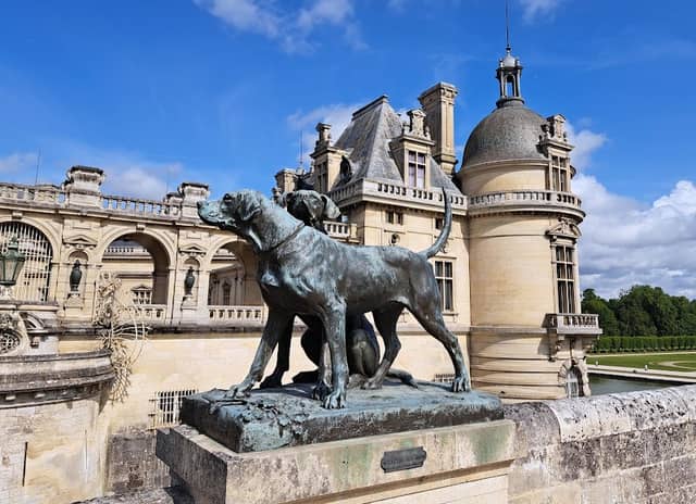 Chantilly - Image 1