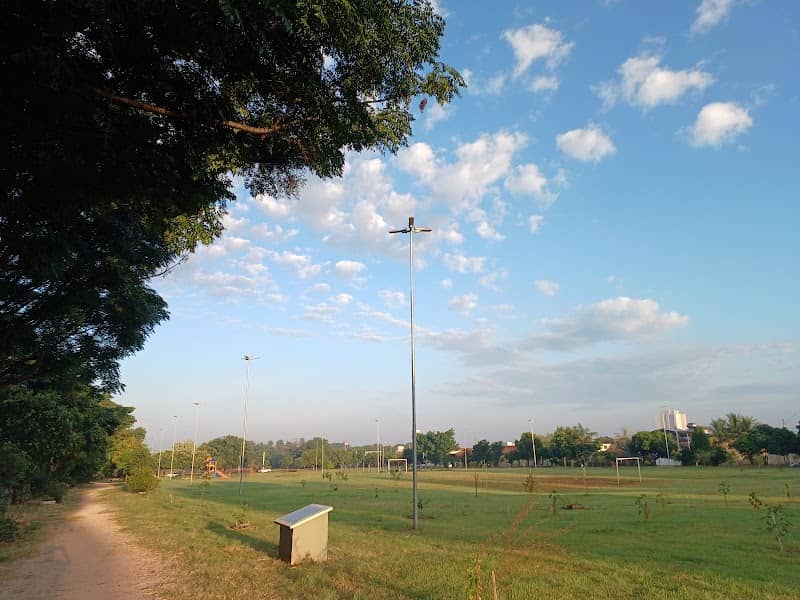Área de bem estar e lazer Hélio Turati - Image 1