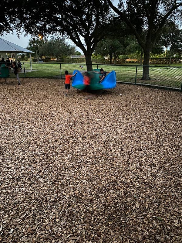 Cinnamon Place Park - Image 1