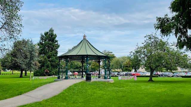 Sanders Park - Image 2