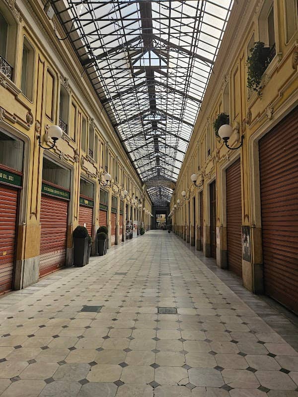 Galleria Umberto I - Image 2