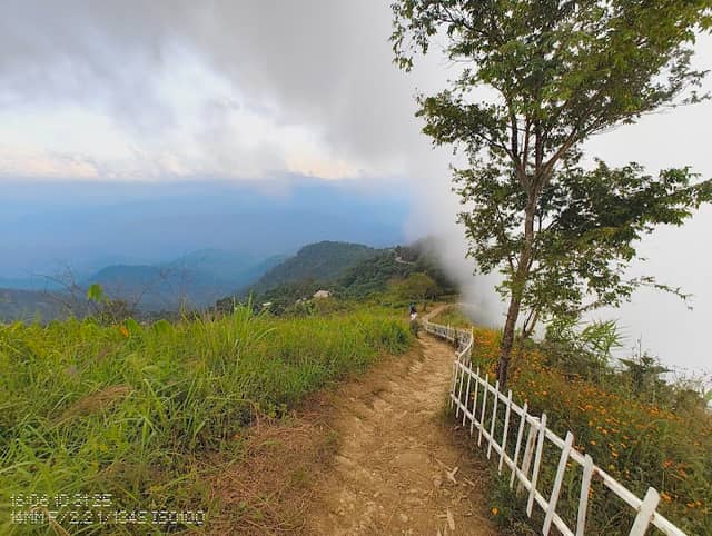 Sakawrhmuituai Mountain - Image 1