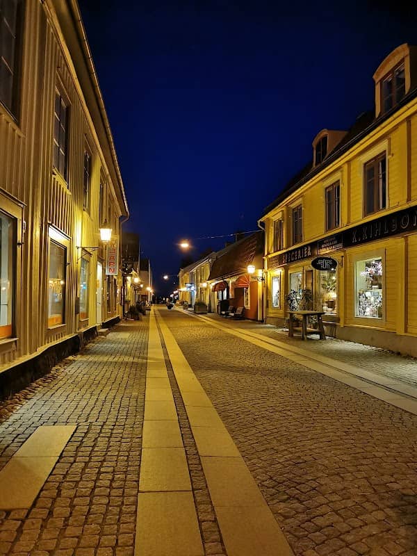 Storgatan I Mariefred (Butiksgata) - Image 1