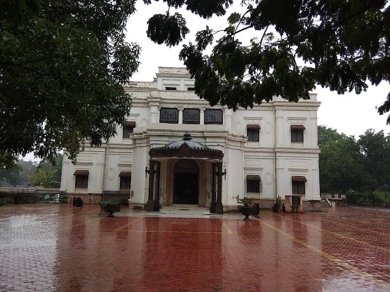Lalbagh Garden - Image 1