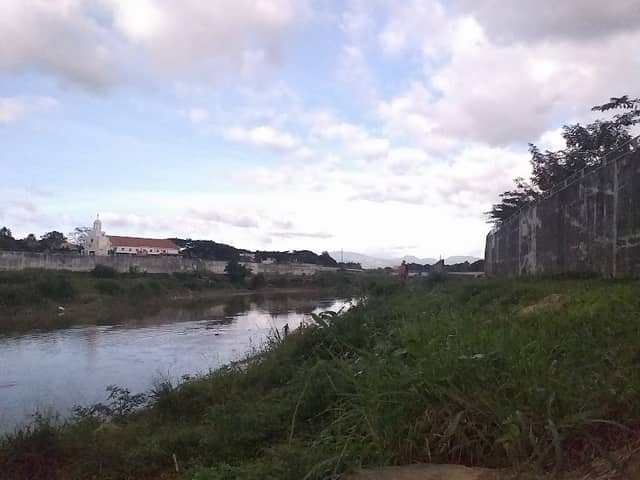 Marikina River, Viewing Area - Image 1