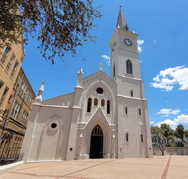 San Augustin Plaza - Image 2