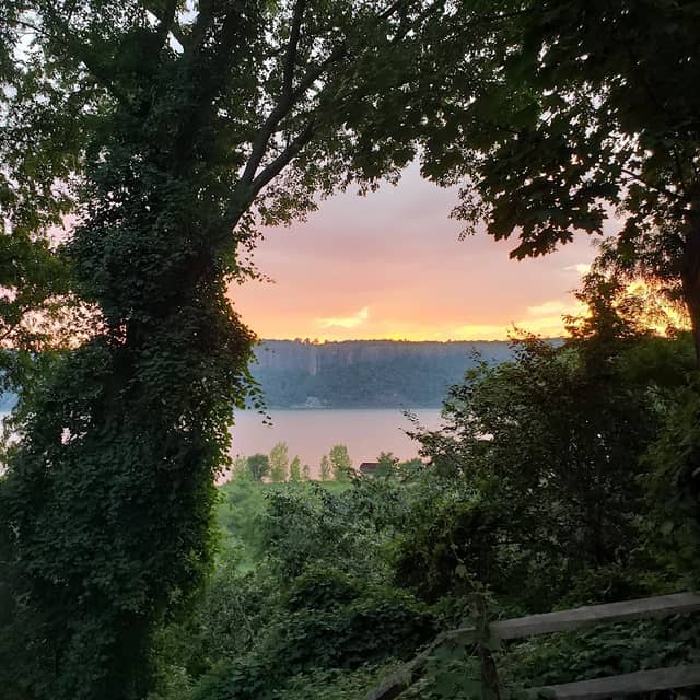 Riverview Park - Image 2