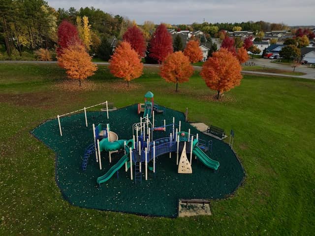 Valleyside Estates Park - Image 1