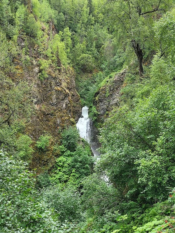 Thunderbird Falls Trailhead - Image 2