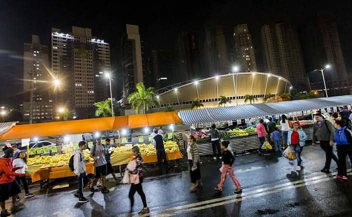 Feira Noturna de Barueri - Image 1