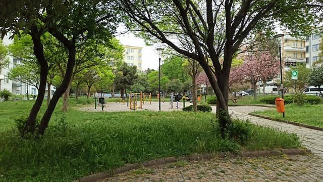 Tunel Park - Image 1