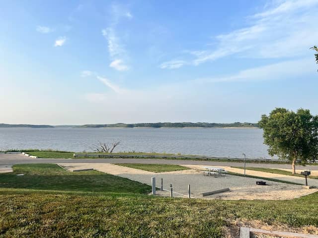 Tuttle Creek Cove Park - Image 1