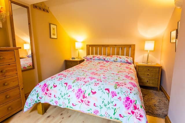 Clematis Cottages - Image 2