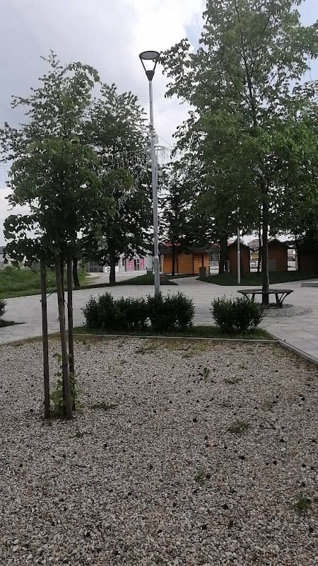 Park - Image 1