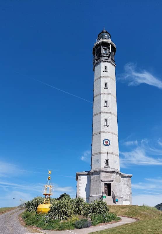 Calais Lighthouse - Image 3