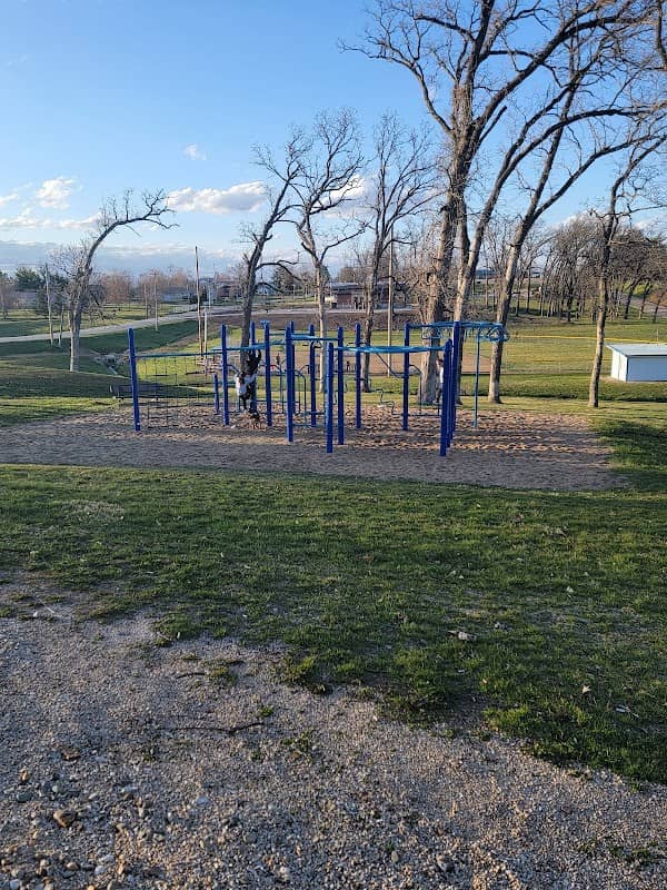 Park - Image 2