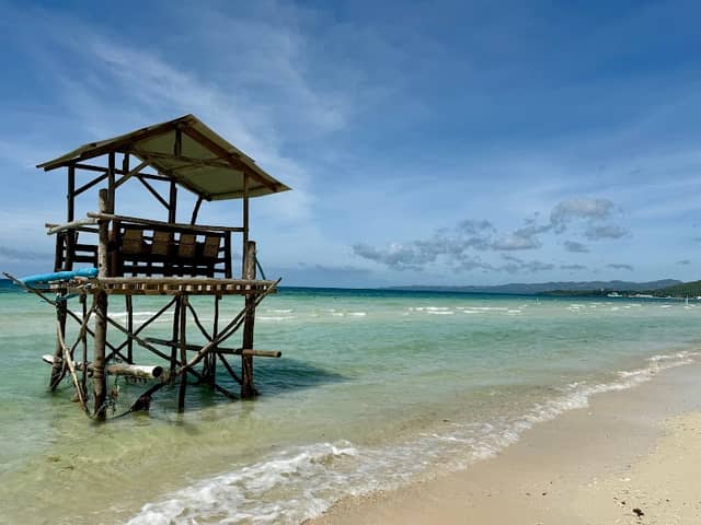 Dumanhog white beach - Image 1
