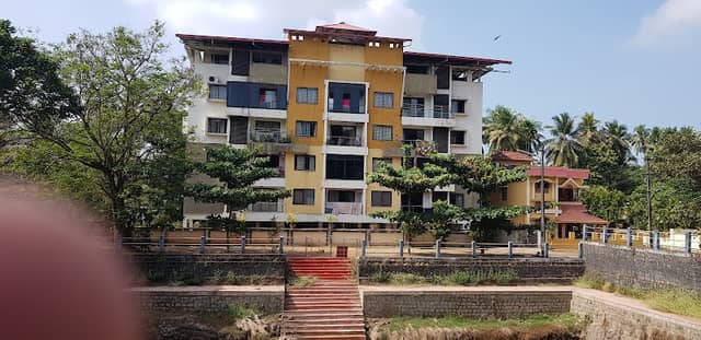 Lake Park Nayerkere - Image 1