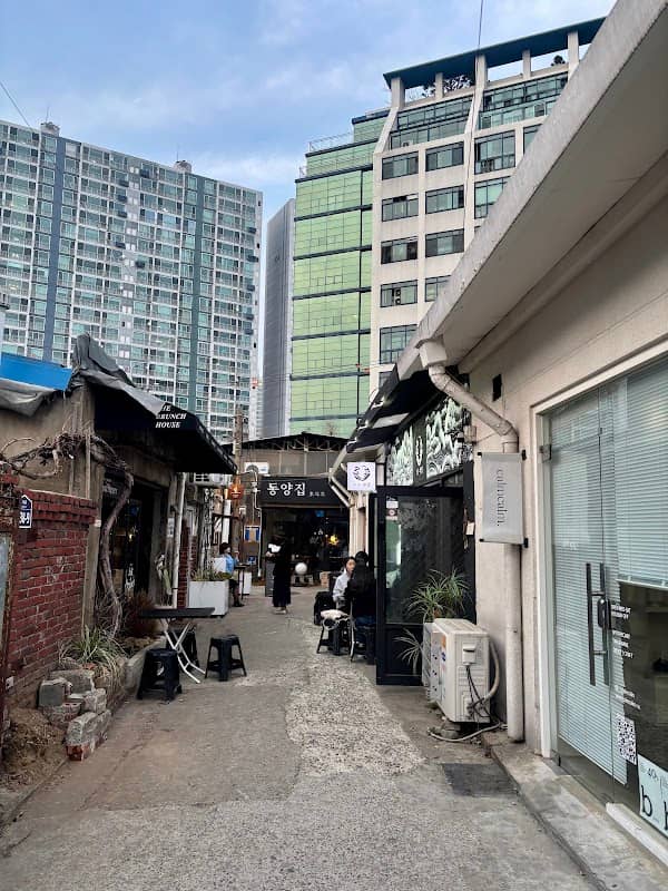 Mullae Artist Village - Image 1