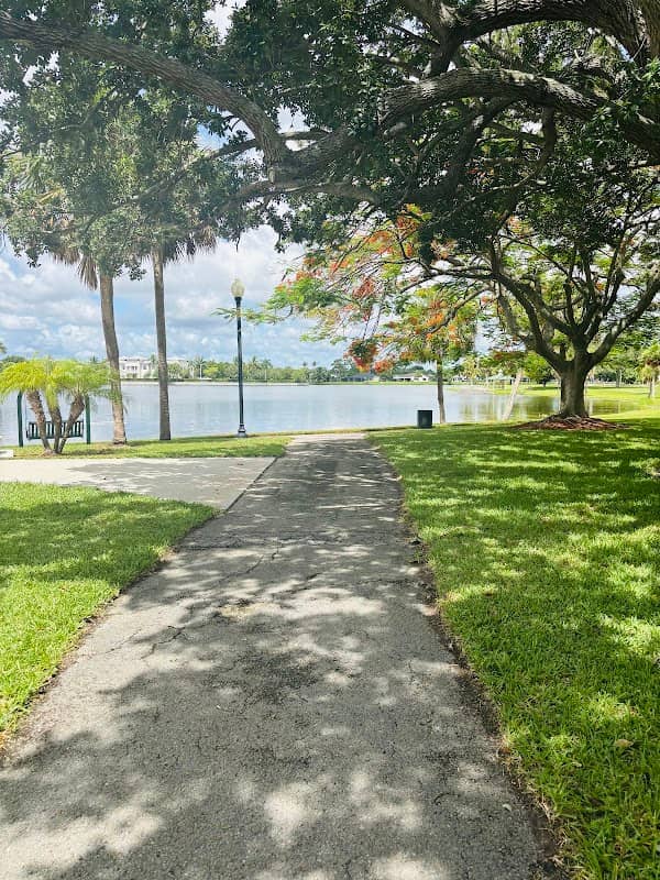 Royal Palm Beach "Challenger Park" - Image 2